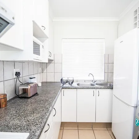 Thirty River Club Villas Managed By The Paper Fig House Plettenbergbaai Buitenkant foto